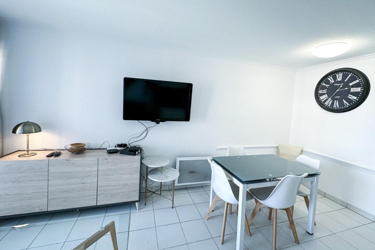 Apartamento Verrerie - At La Bocca, Pool, Center Parking *